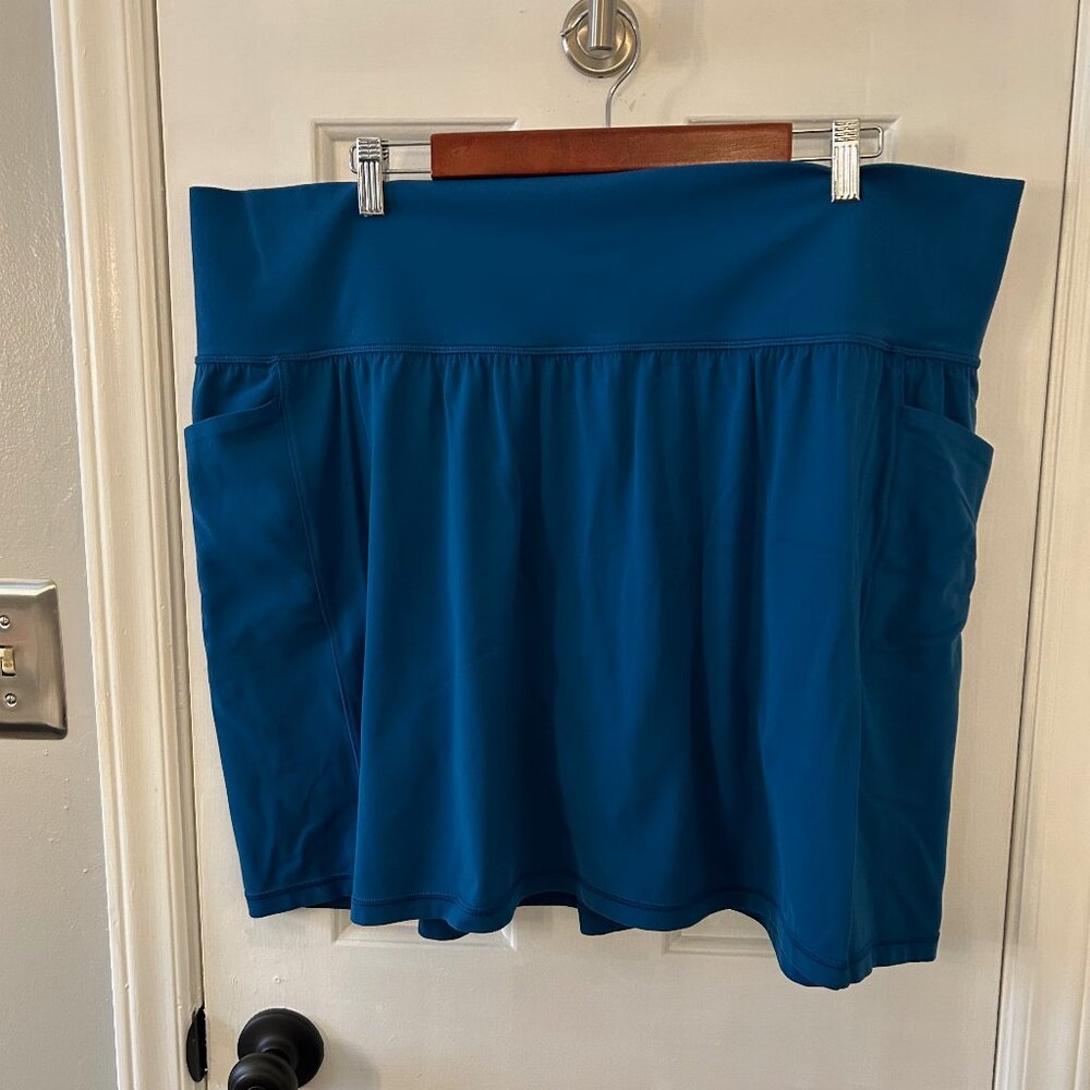 Athleta Plus Size 3X Salutation Stash 16 1/2" Skort Blue